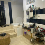 Apartamento à venda com 3 quartos, sendo 1 suíte,  em República, São Paulo, SP