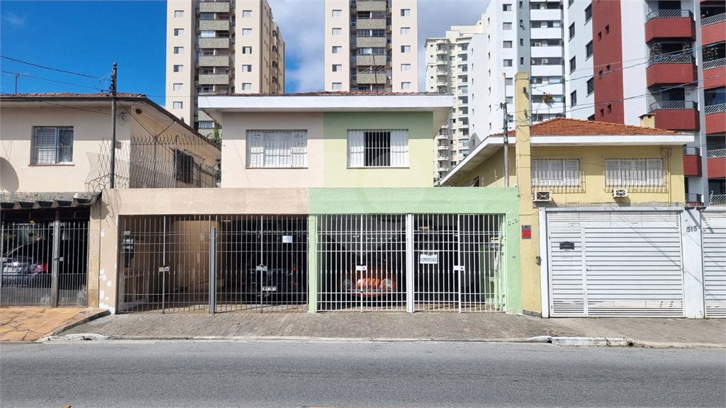 Sobrado para alugar com 3 quartos, sendo 1 suíte,  em Vila Alexandria, São Paulo, SP