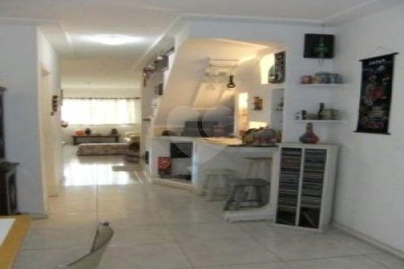 Casa à venda com 3 suítes em Vila Universitária, São Paulo, SP