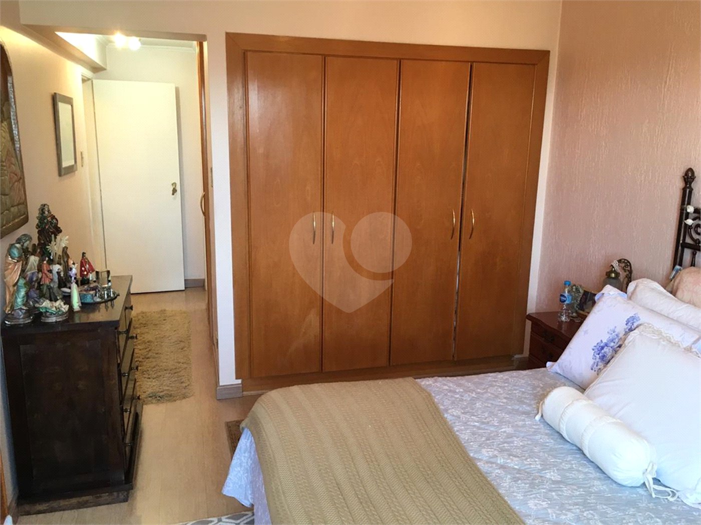 Apartamento à venda com 4 quartos, sendo 1 suíte, em Chácara Santo Antônio, São Paulo, SP