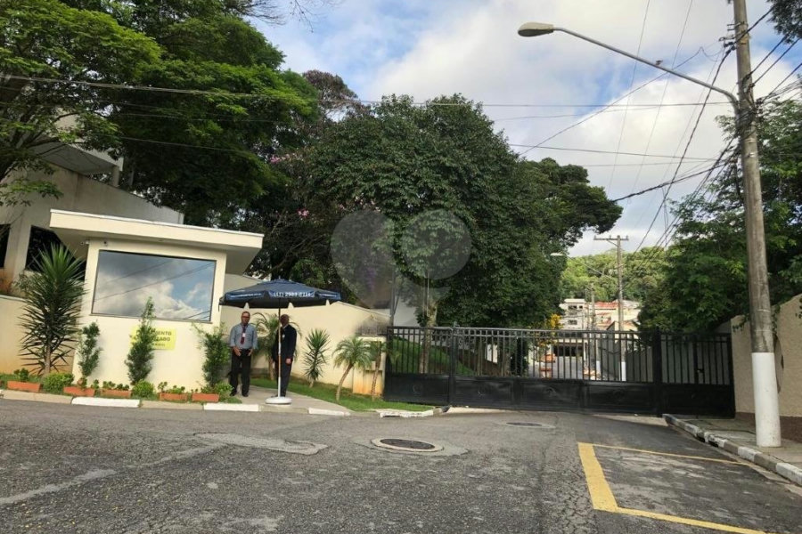 Terreno à venda em Horto, São Paulo, SP