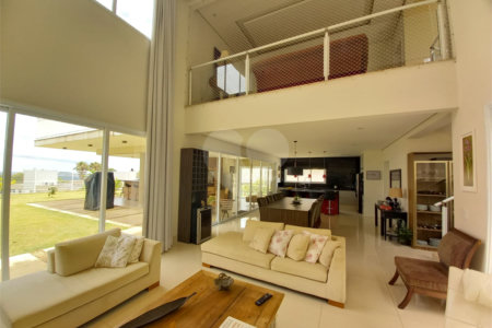 Casa à venda com 3 suítes no condomínio Alpes de Vinhedo, Vinhedo - SP