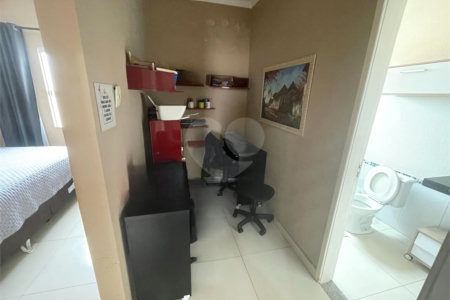 Sobrado à venda com 3 quartos, sendo 1 suíte, em Jardim Brasília, Três Lagoas, MS