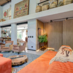 Casa à venda com 4 suítes no condomínio Granja do Morumbi, São Paulo - SP