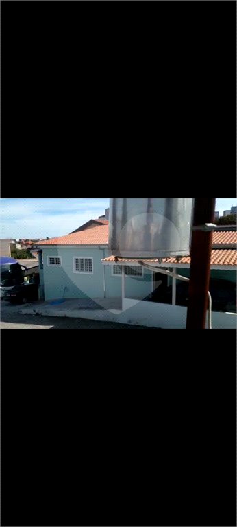 Casa de Vila à venda com 3 quartos, sendo 2 suítes, em Vila Carvalho, Sorocaba, SP