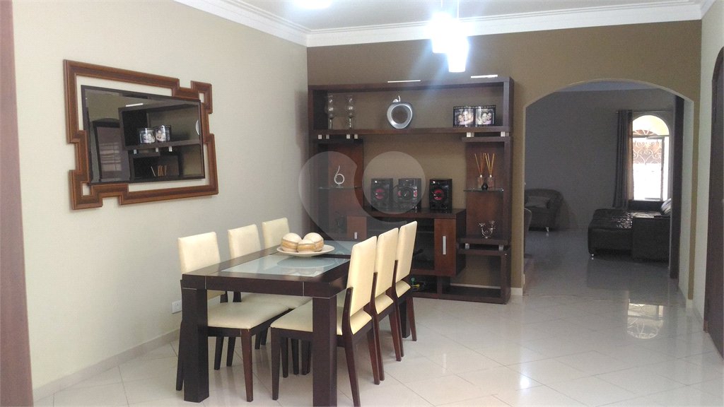 Sobrado à venda com 3 quartos, sendo 1 suíte,  em Imirim, São Paulo, SP