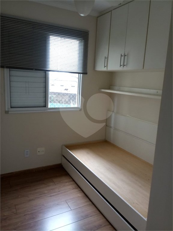 Apartamento à venda com 2 quartos em Vila Anastácio, São Paulo, SP