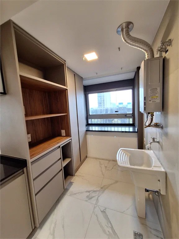 Apartamento à venda com 3 suítes em Sumarezinho, São Paulo, SP