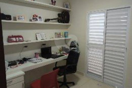 Casa à venda com 3 quartos no condomínio Villa D' Oro, Vinhedo - SP