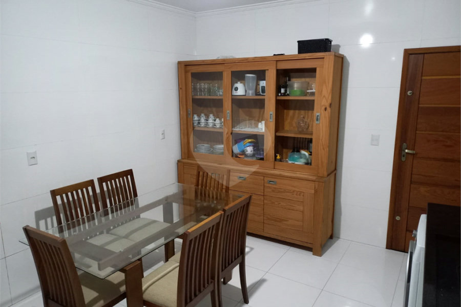 Sobrado à venda com 3 quartos, sendo 1 suíte, no Brasilândia, São Paulo, SP