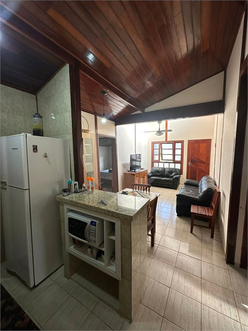 Casa à venda com 3 quartos, sendo 1 suíte,  no condomínio Morada da Praia, Bertioga - SP