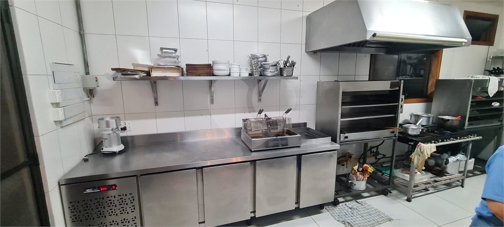 Salão para alugar em Caraguatá, Mairiporã, SP