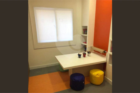 Apartamento à venda com 1 quarto em Consolação, São Paulo, SP