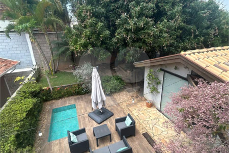 Casa à venda com 3 suítes no condomínio Braziliana, Valinhos - SP
