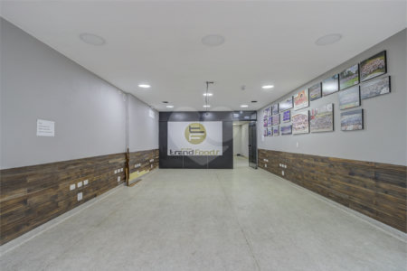 Sobrado à venda ou para alugar com 1 quarto em Chácara Santo Antônio (zona Sul), São Paulo, SP