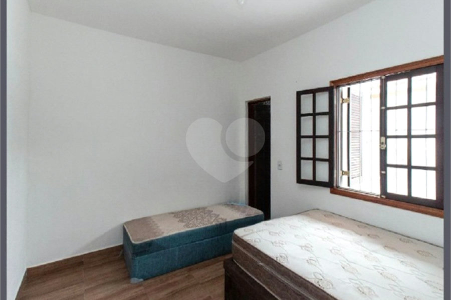 Casa Térrea à venda com 3 quartos, sendo 2 suítes, em Horto, São Paulo, SP