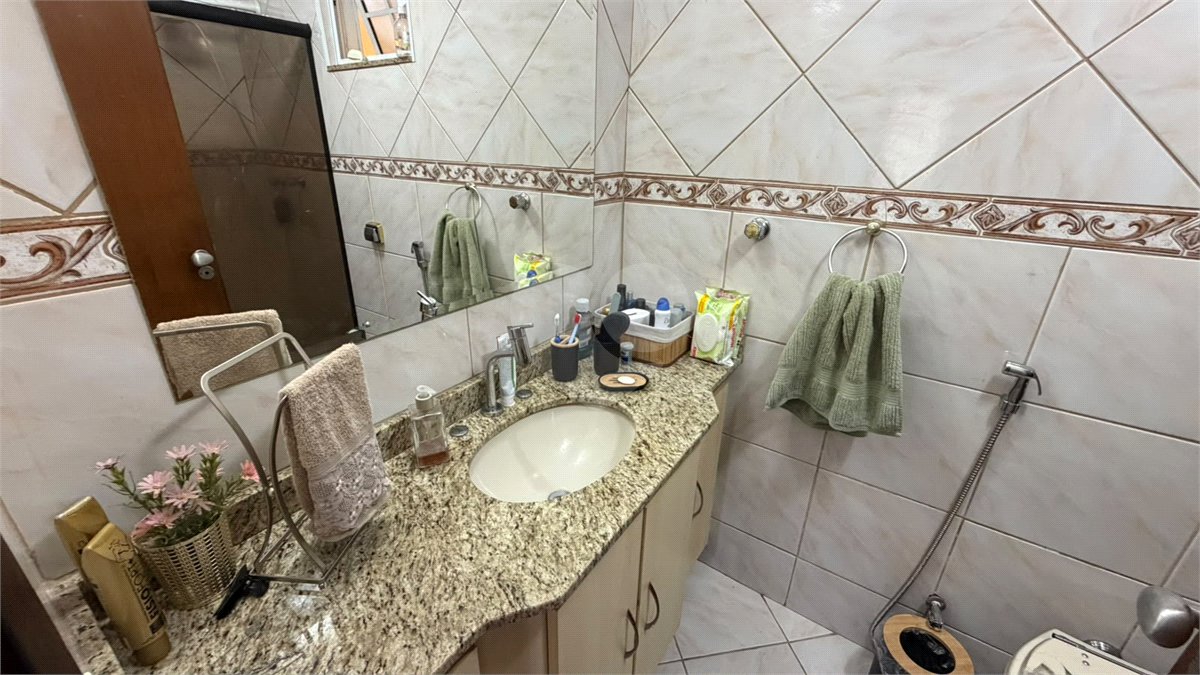 Apartamento à venda com 2 quartos, sendo 1 suíte,  em Lins de Vasconcelos, Rio de Janeiro, RJ