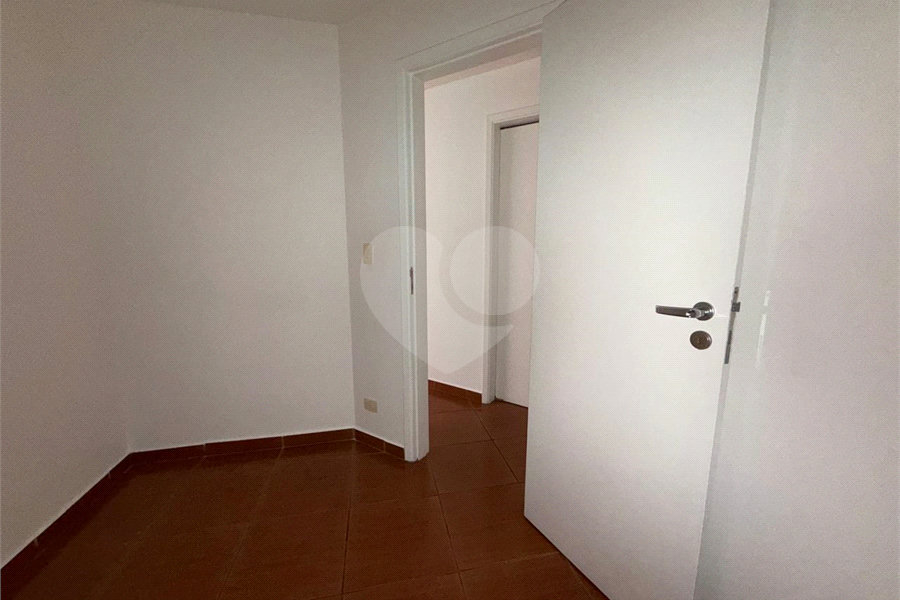 Apartamento à venda com 3 quartos, sendo 1 suíte, em Santana, São Paulo, SP