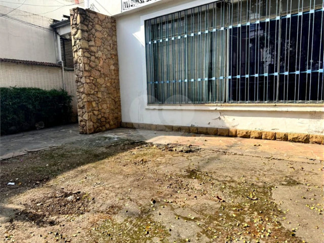 Sobrado à venda com 4 quartos em Brooklin, São Paulo, SP