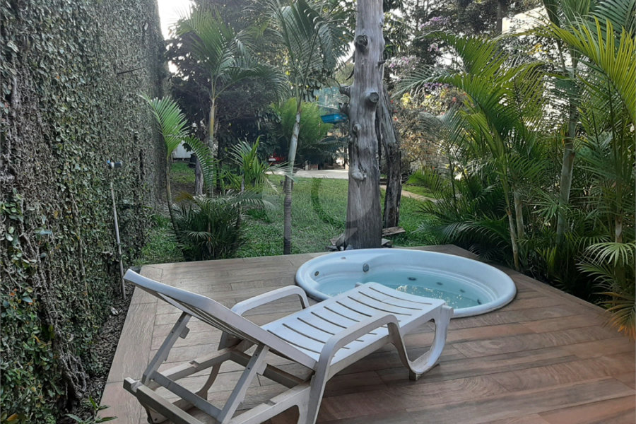 Casa Térrea à venda com 3 quartos em Horto Florestal, São Paulo, SP