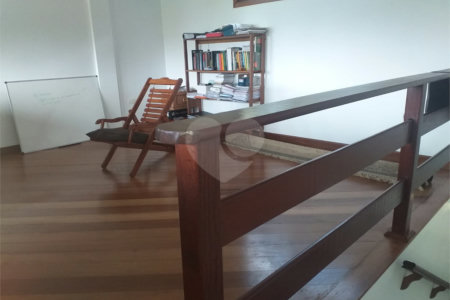 Casa de Vila à venda com 4 suítes em Guarapiranga, São Paulo, SP