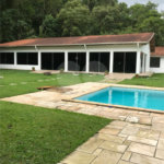 Casa à venda com 4 suítes no condomínio Alpes da Cantareira, Mairiporã - SP