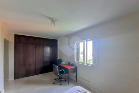 Apartamento à venda com 3 quartos, sendo 2 suítes, em Granja Julieta, São Paulo, SP