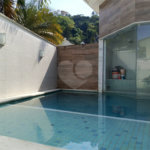 Casa à venda com 4 quartos, sendo 1 suíte, no condomínio Atlantico Sul, Rio de Janeiro - RJ