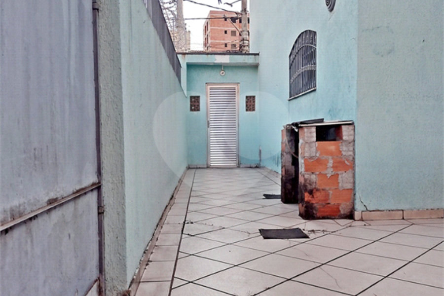Casa à venda com 4 quartos, sendo 1 suíte, em Vila Germinal, São Paulo, SP