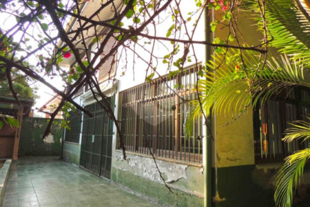 Casa de Vila à venda com 4 quartos, sendo 2 suítes, em Jardim dos Estados, São Paulo, SP