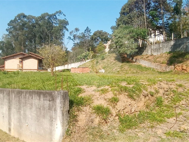 Terreno à venda no condomínio Cantareira, Mairiporã - SP