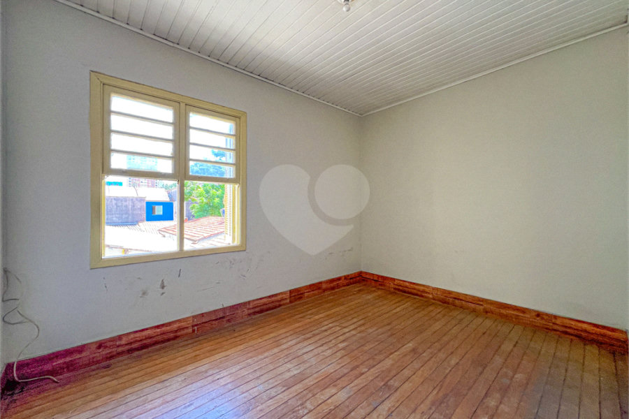 Sobrado à venda com 4 quartos em Santana, São Paulo, SP