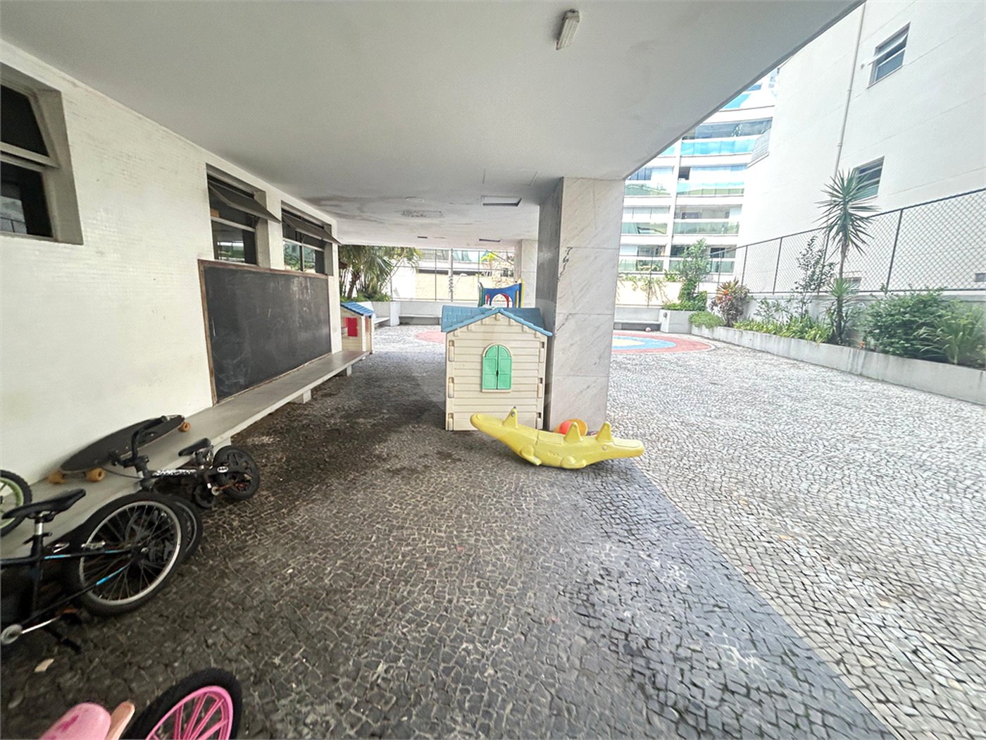 Cobertura à venda com 6 suítes em Lagoa, Rio de Janeiro, RJ