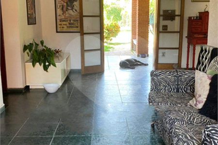 Casa à venda com 3 quartos, sendo 1 suíte,  em Pinheirinho, Vinhedo, SP