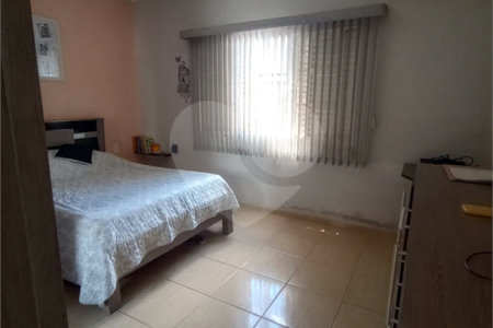 Casa à venda com 2 quartos, sendo 1 suíte, em Vila Domingues, Votorantim, SP