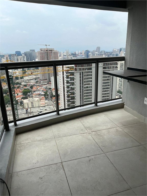 Apartamento à venda com 1 quarto em Santo Amaro, São Paulo, SP