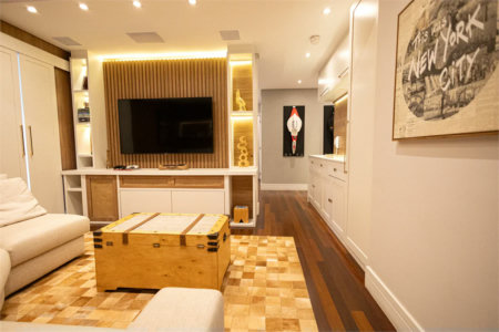 Apartamento à venda com 5 quartos, sendo 4 suítes, em Parque Reboucas, São Paulo, SP