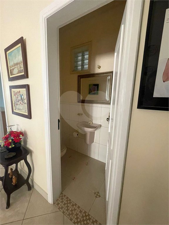 Casa à venda com 5 quartos, sendo 4 suítes,  em Vila Oliveira, Mogi das Cruzes, SP