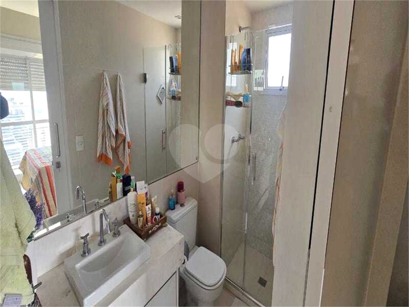 Apartamento à venda com 2 quartos, sendo 1 suíte,  em Vila Gertrudes, São Paulo, SP