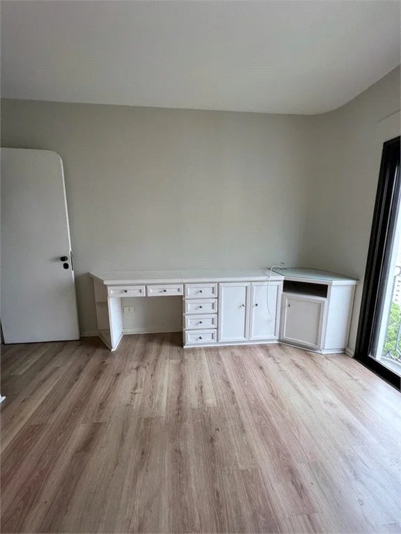 Apartamento à venda com 3 quartos, sendo 2 suítes, em Vila Suzana, São Paulo, SP