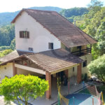 Casa à venda com 4 suítes no condomínio Alpes da Cantareira, Mairiporã - SP