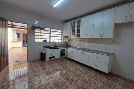 Sobrado à venda com 3 quartos, sendo 1 suíte, em Brooklin, São Paulo, SP