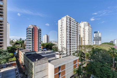 Apartamento à venda com 1 quarto em Alto da Boa Vista, São Paulo, SP