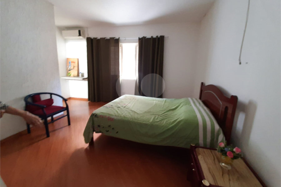Sobrado à venda com 4 quartos, sendo 2 suítes, em Jardim Franca, São Paulo, SP
