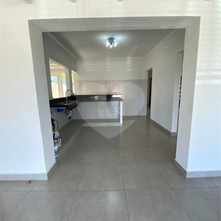 Casa à venda com 3 suítes no Centro, Vinhedo, SP