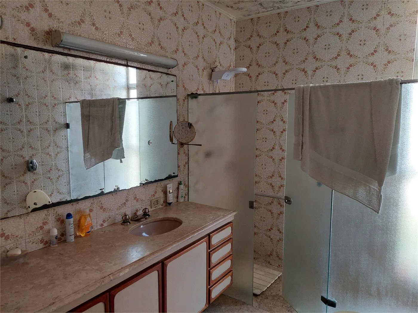 Casa à venda com 3 suítes em Jardim Leonor, São Paulo, SP