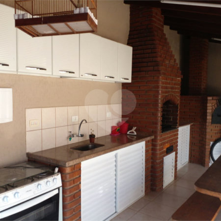 Casa à venda com 2 quartos, sendo 1 suíte,  no condomínio Aruã, Mogi das Cruzes - SP