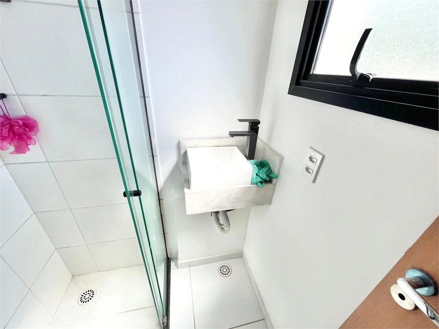 Casa à venda com 2 suítes no condomínio Residêncial Antuérpia, São Paulo - SP