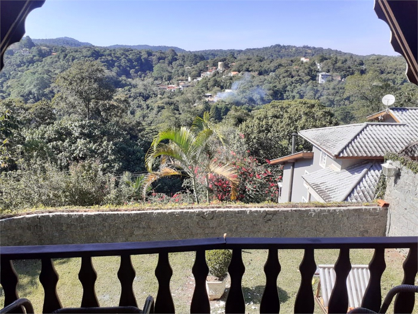 Sobrado à venda com 3 quartos, sendo 1 suíte, em Samambaia, Mairiporã, SP