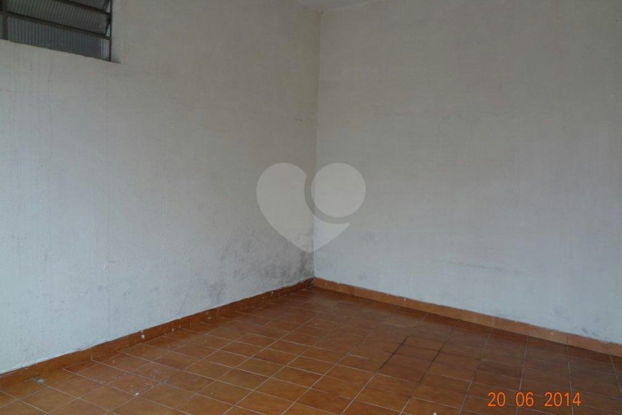 Sobrado à venda com 10 quartos em Vila Mazzei, São Paulo, SP